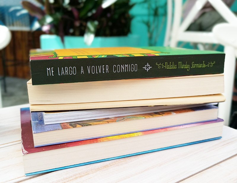 Diseño Editorial Naty Late Autora